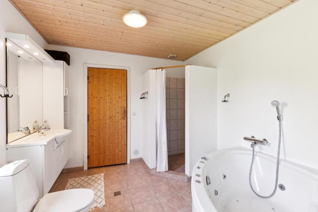Photo of Bathroom in Knebel