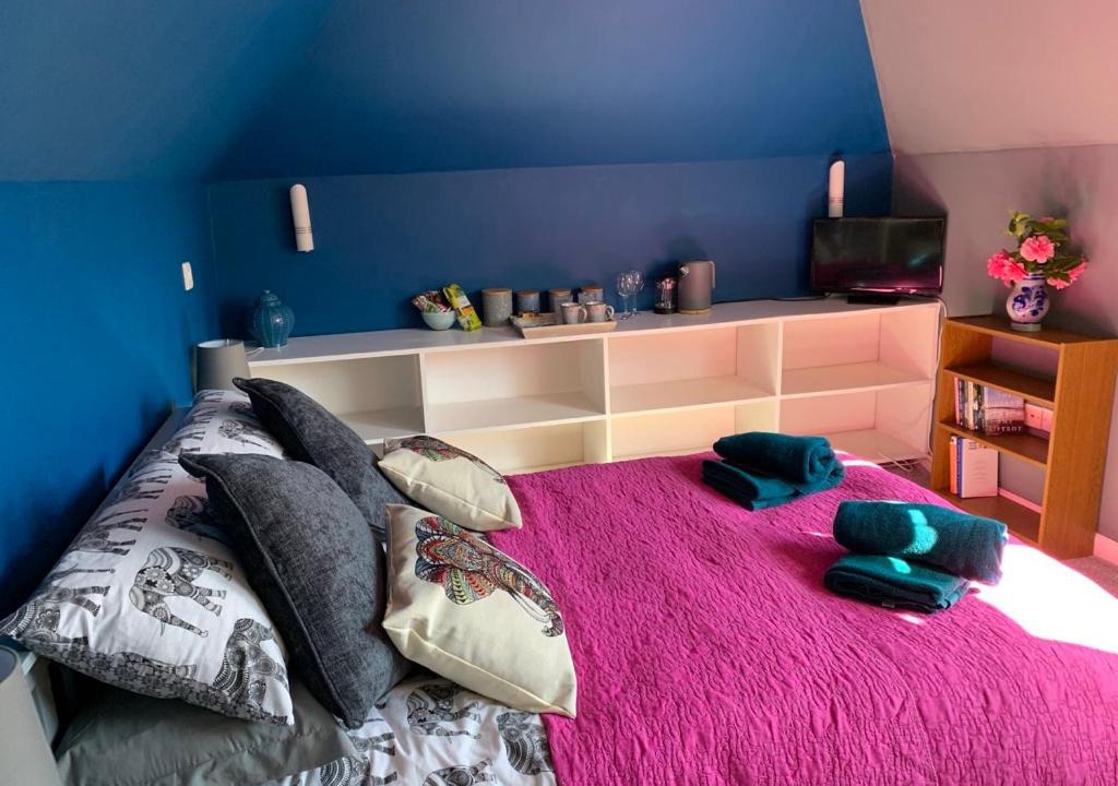 Photo of Bedroom in Helford Passage