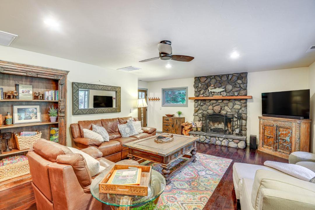 Photo of Others in Blue River