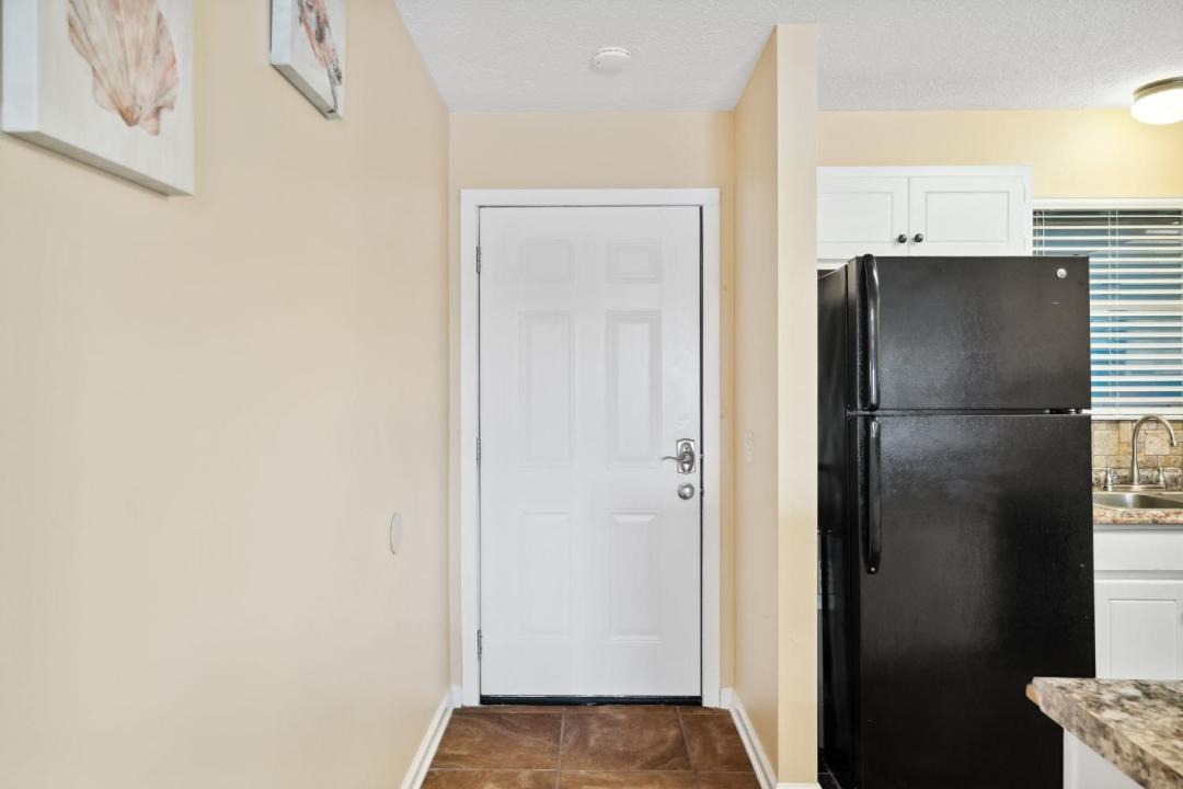 Photo of Kitchen in Bahama Beach