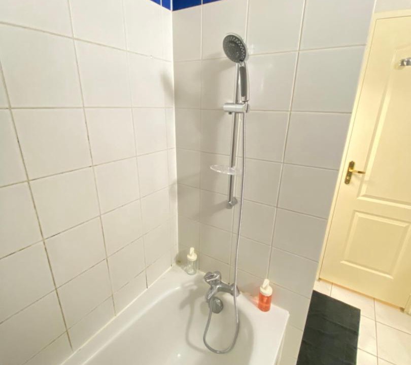 Photo of Bathroom in Saint-Ouen