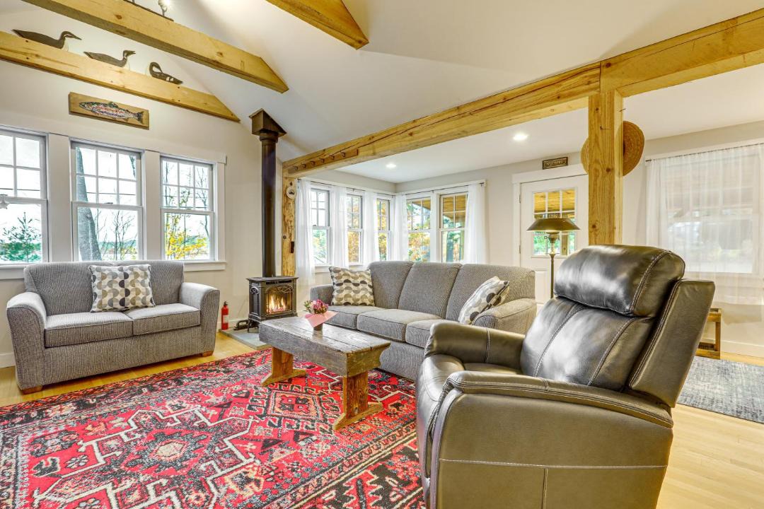 Photo of Livingroom in New London