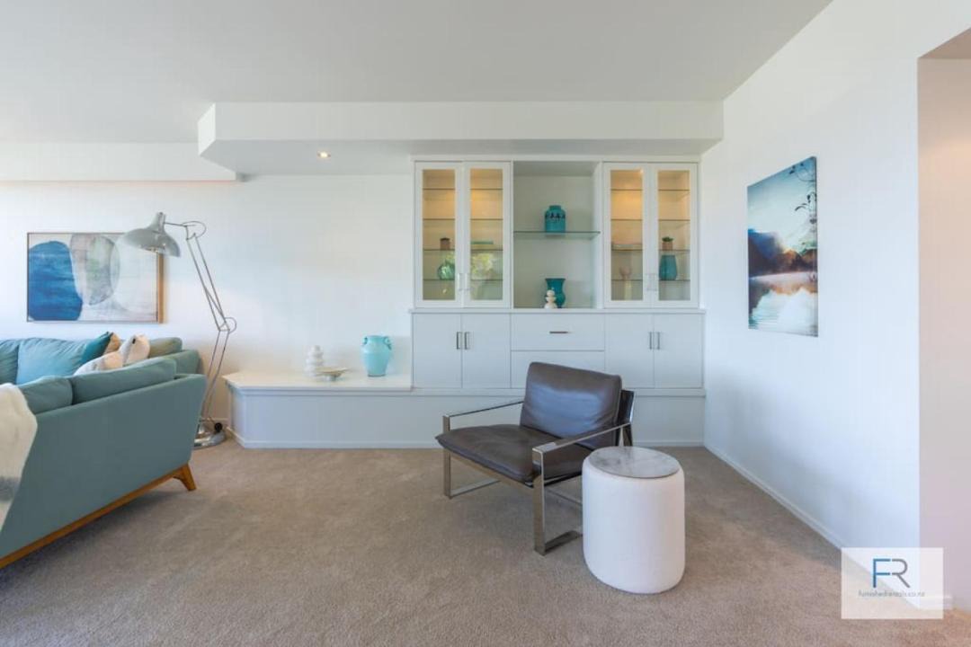 Photo of Others in Castor Bay