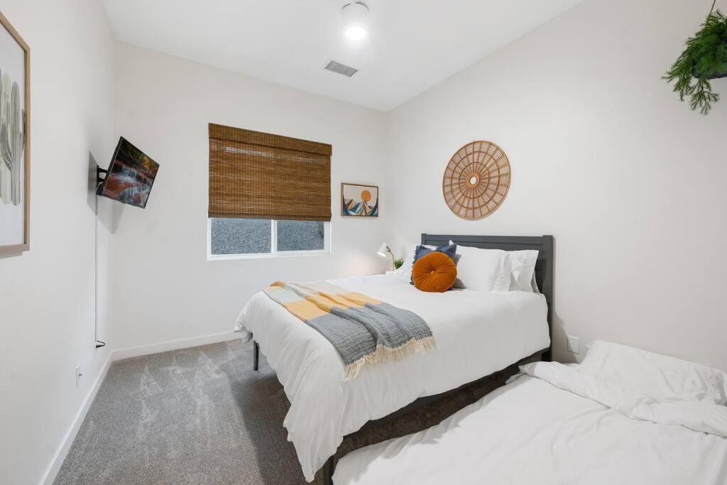 Photo of Bedroom in Desert Hot Springs
