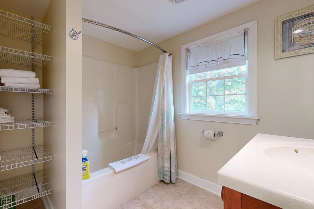 Photo of Bathroom in East Boothbay