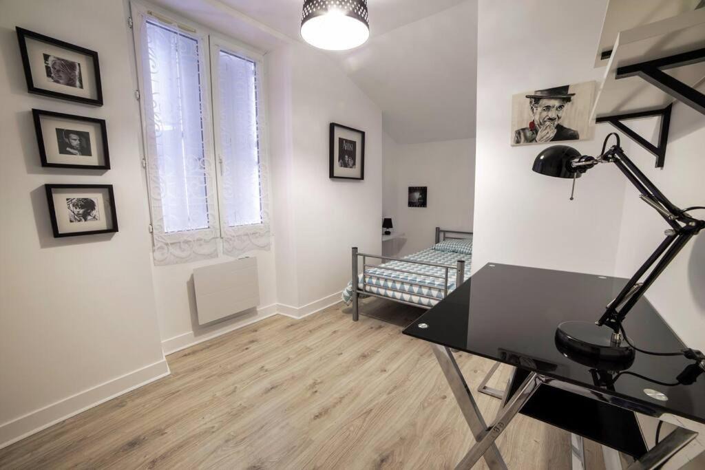 Photo of Others in Thouars