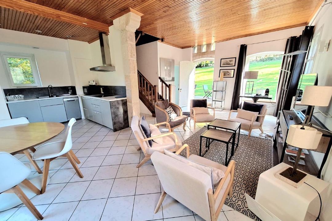 Photo of Others in Eu