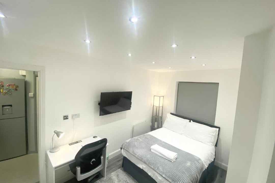 Photo of Bedroom in Hatch Lane