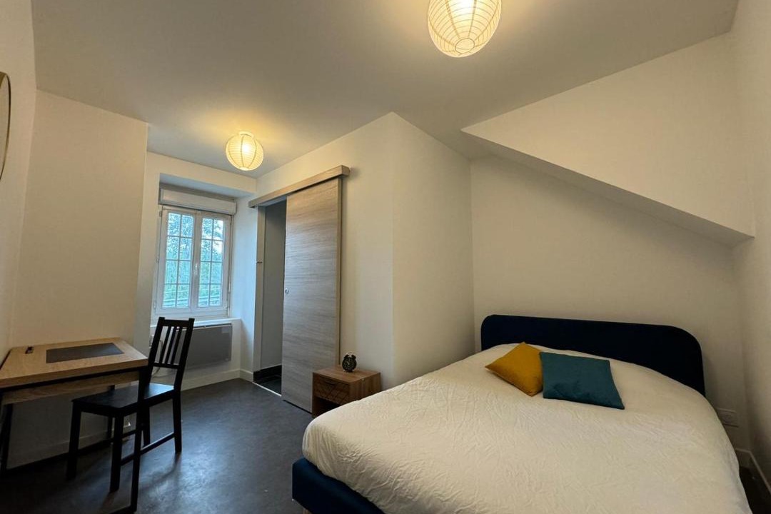 Photo of Bedroom in Saint-Junien