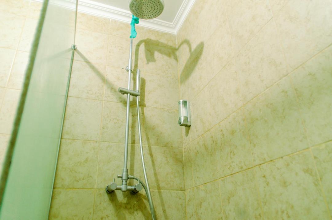 Photo of Bathroom in Panunggangan Utara