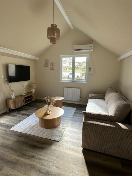 Photo of Others in Navenne