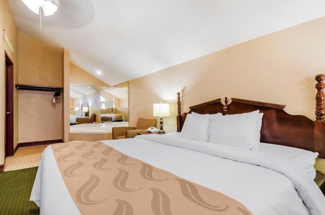 Photo of Bedroom in Carthage