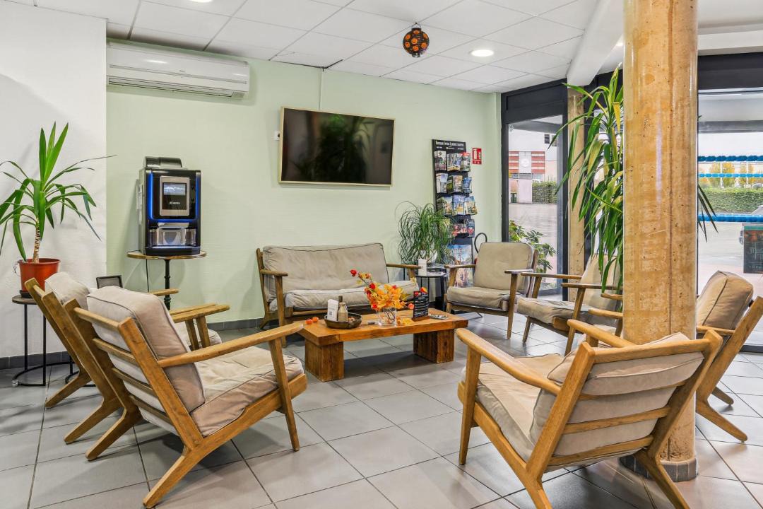 Photo of Others in Cherre