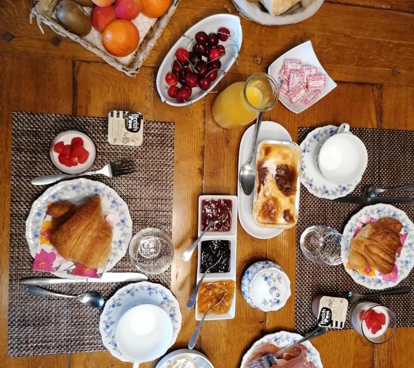 Photo of Others in Combrit