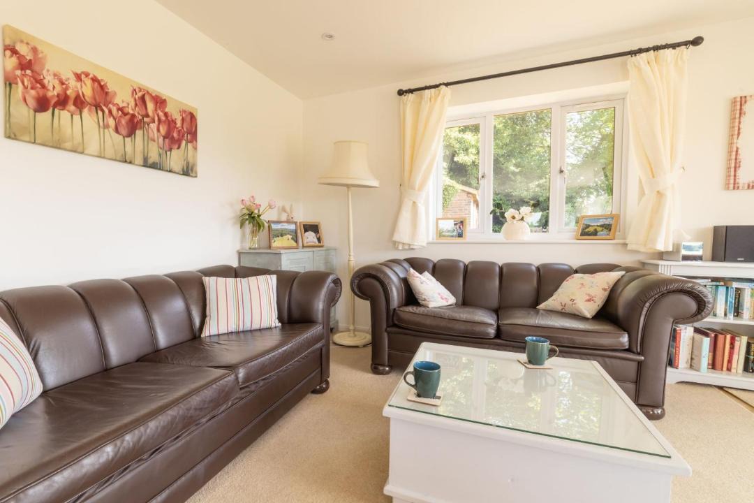 Photo of Livingroom in Chilworth