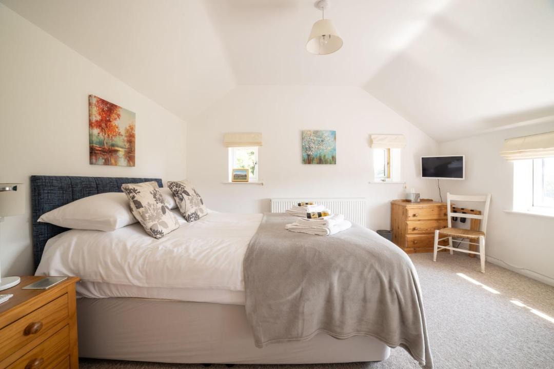 Photo of Bedroom in Chilworth