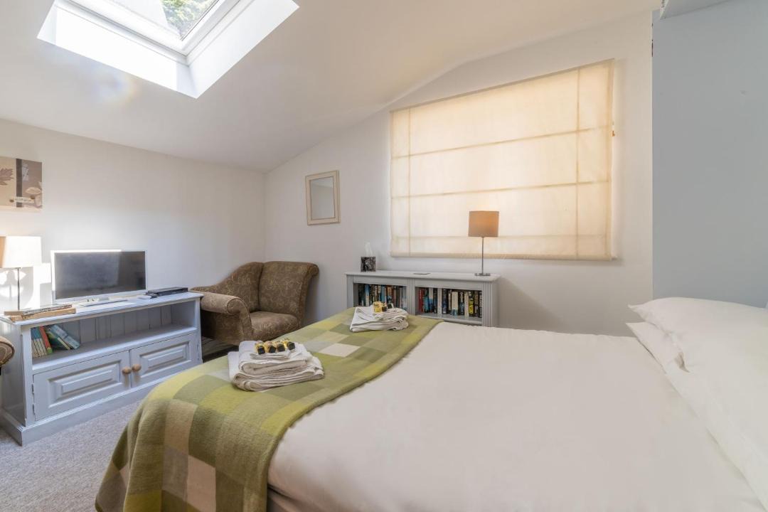 Photo of Bedroom in Chilworth