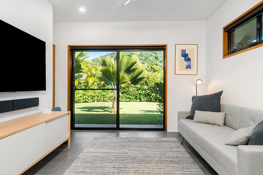 Photo of Others in Flametree