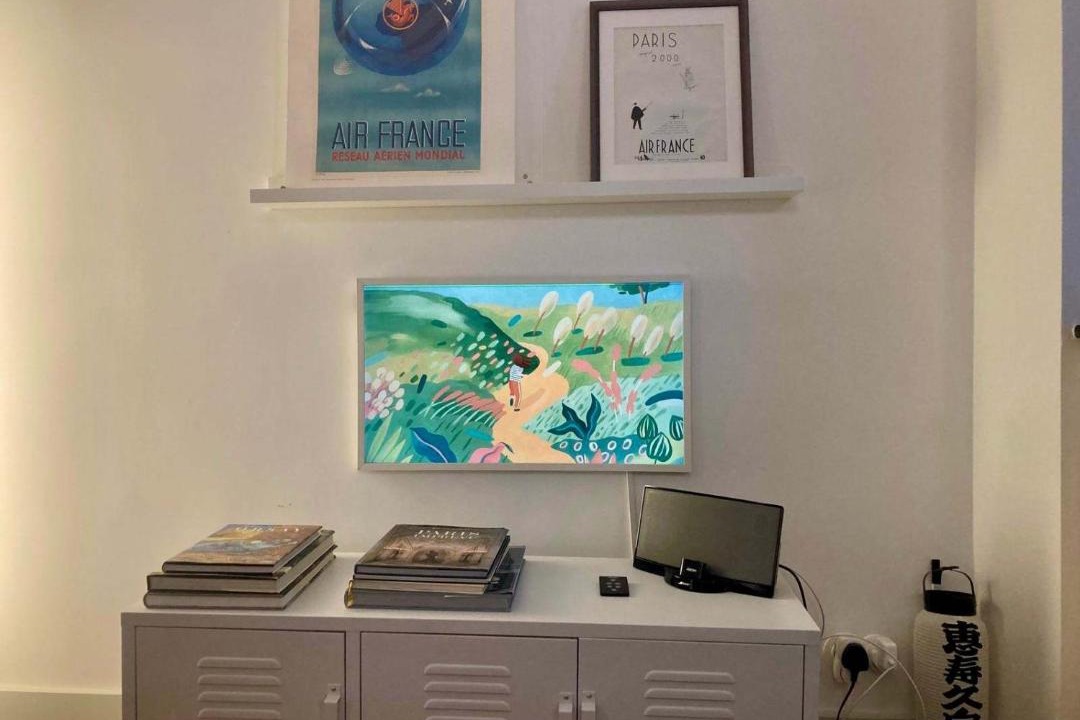 Photo of Others in Necker