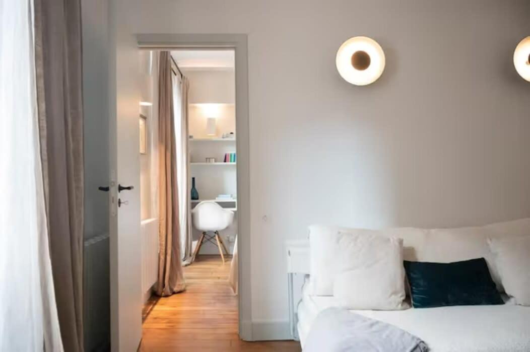 Photo of Others in Necker