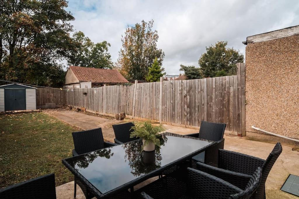 Photo of Others in Enfield Highway