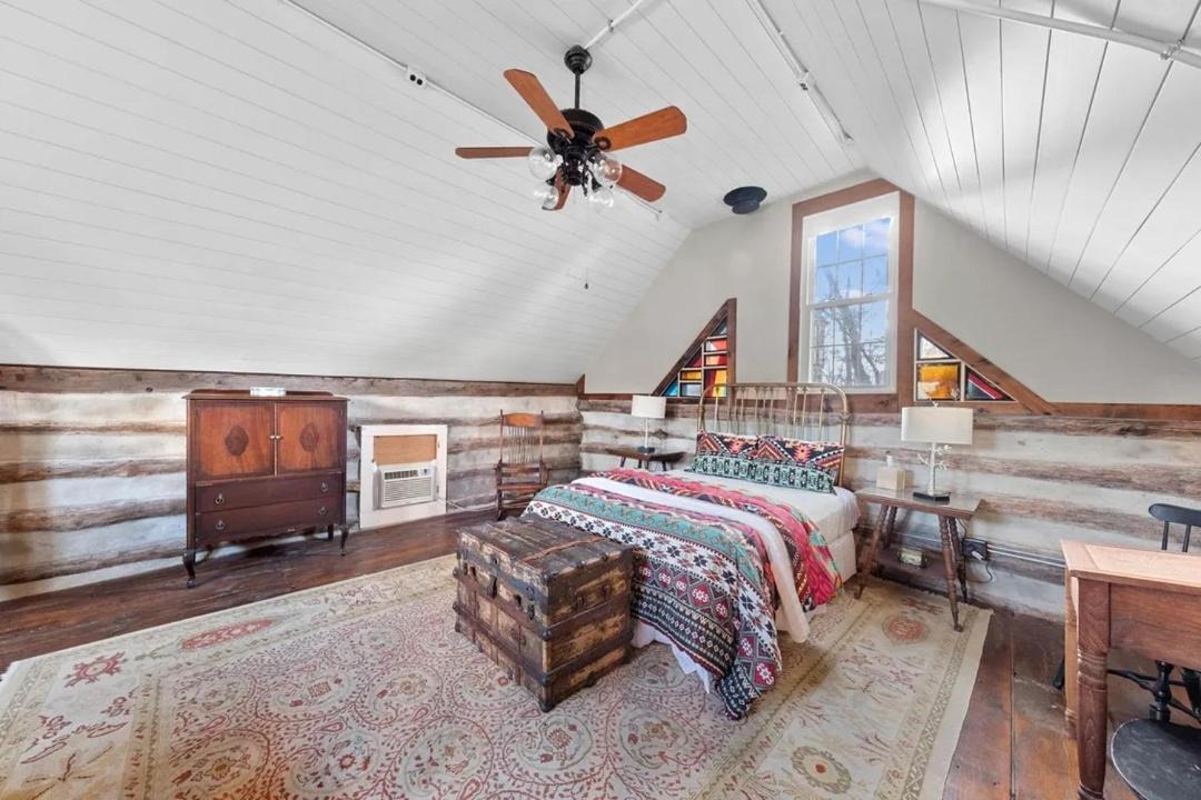 Photo of Others in Augusta