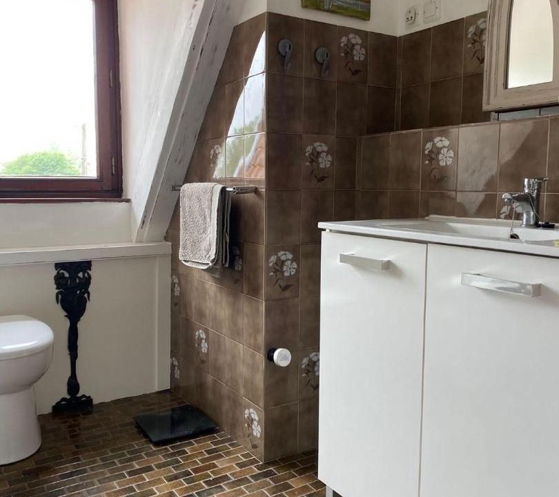 Photo of Bathroom in Le Quesnoy-en-Artois