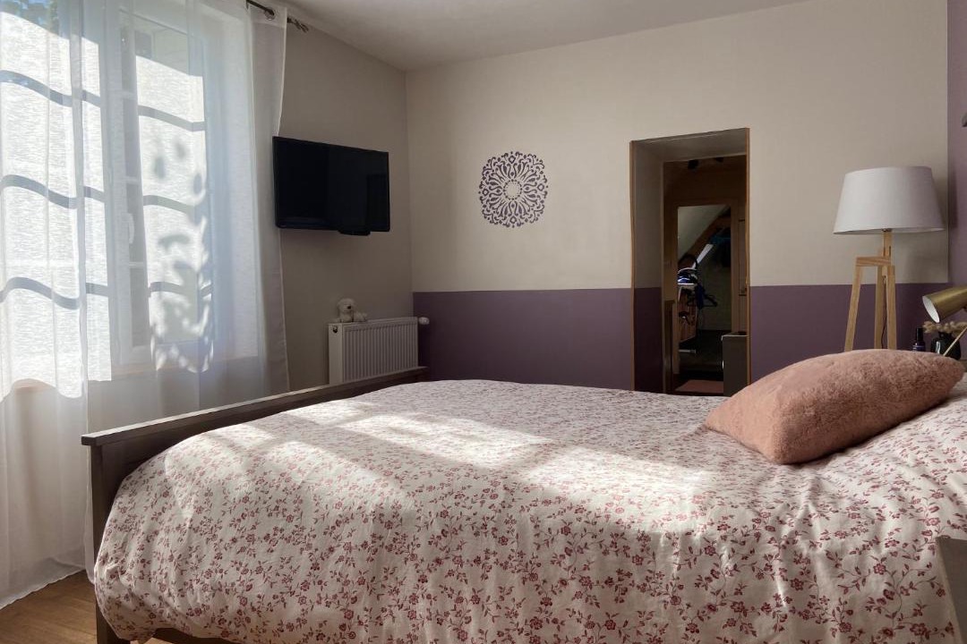 Photo of Bedroom in Marigne-Laille