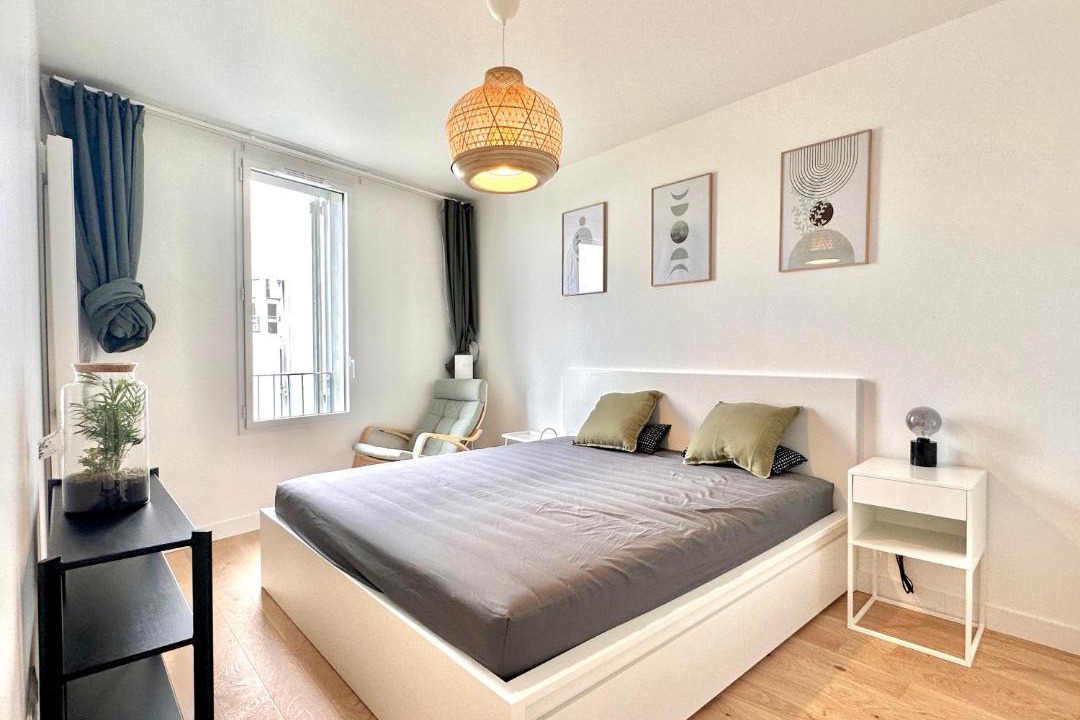 Photo of Bedroom in 12th Arrondissement