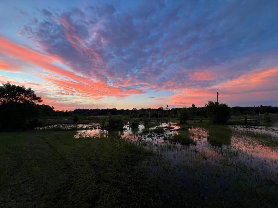 Photo of Others in Putnam Hall
