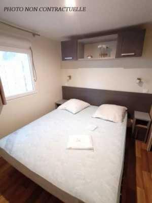 Photo of Bedroom in Castelnau-de-Guers