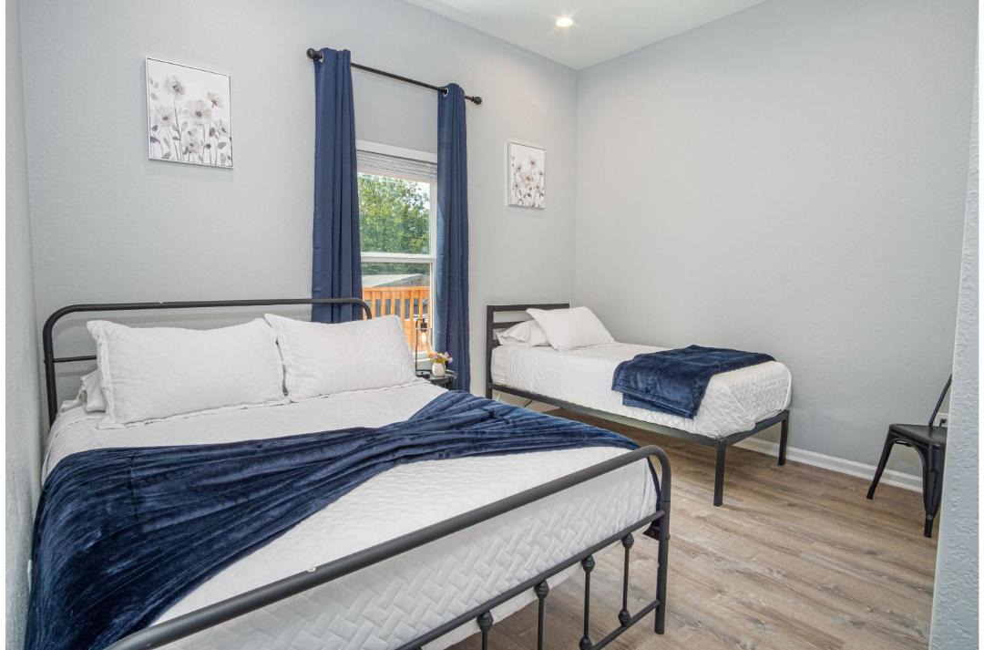 Photo of Bedroom in Highland Park