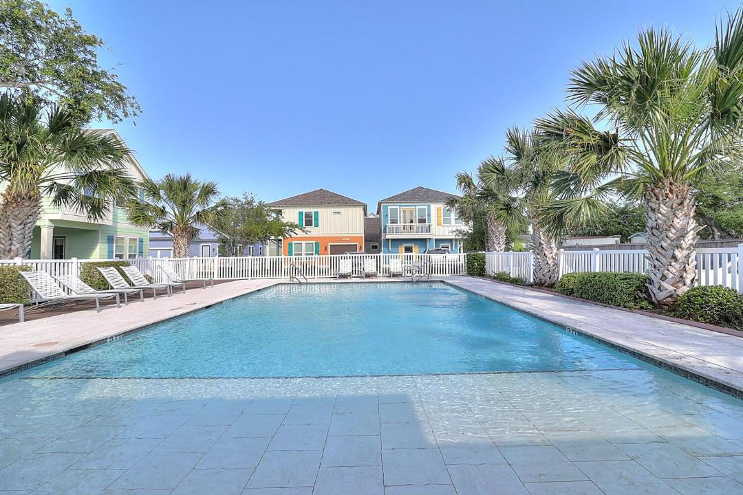 Photo of Others in Sailhouse