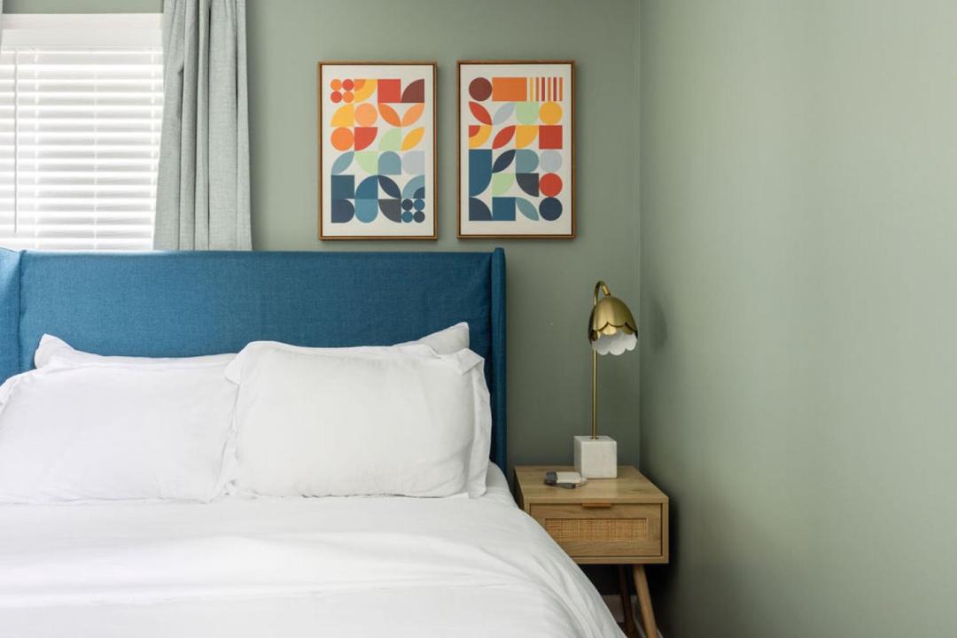 Photo of Bedroom in Euclid
