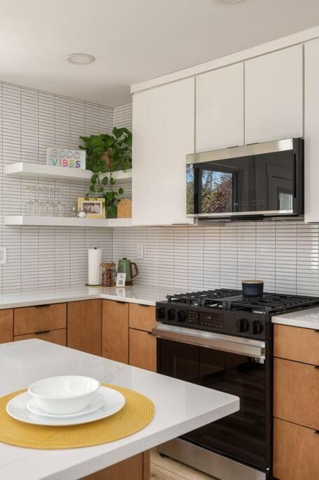 Photo of Kitchen in Glenn