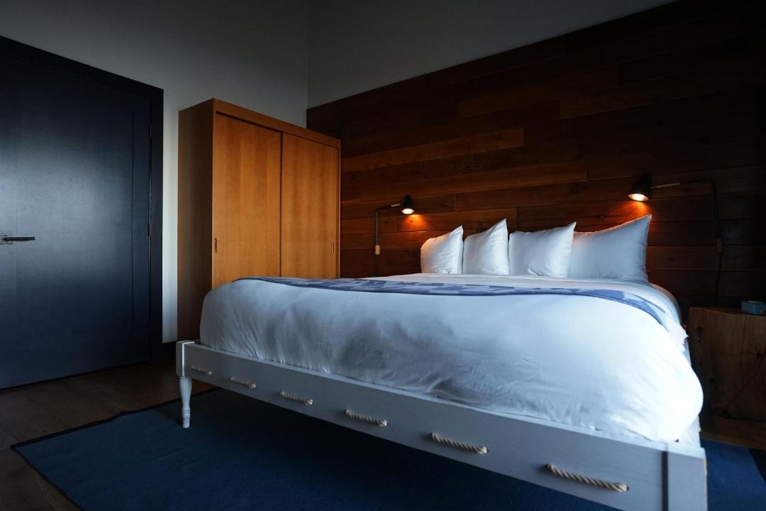 Photo of Bedroom in Timber Cove