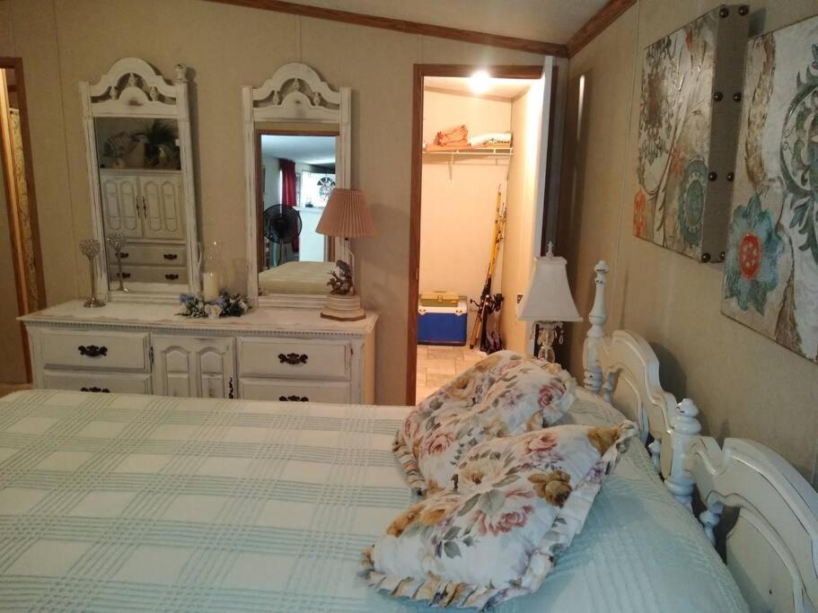 Photo of Others in Cape Carteret