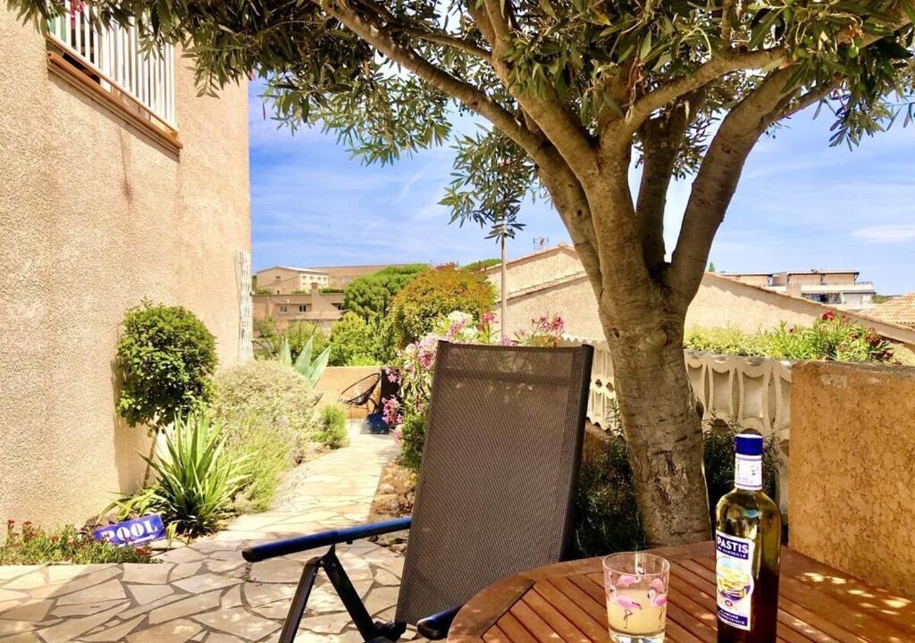 Photo of Patio Balcony in Foulquines