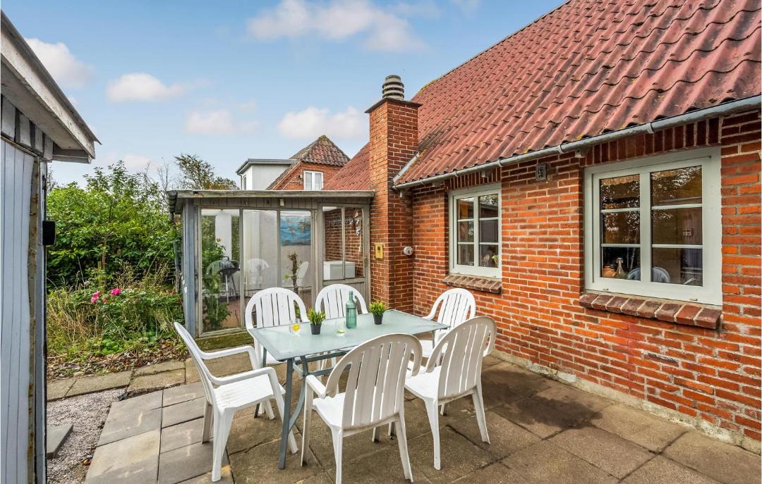 Photo of Others in Tim