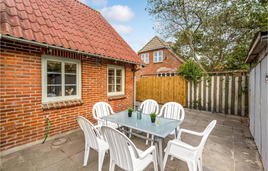 Photo of Others in Tim