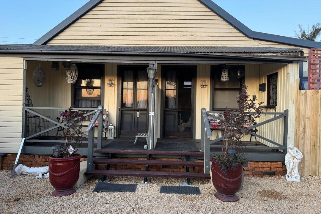 Photo of Others in Greta