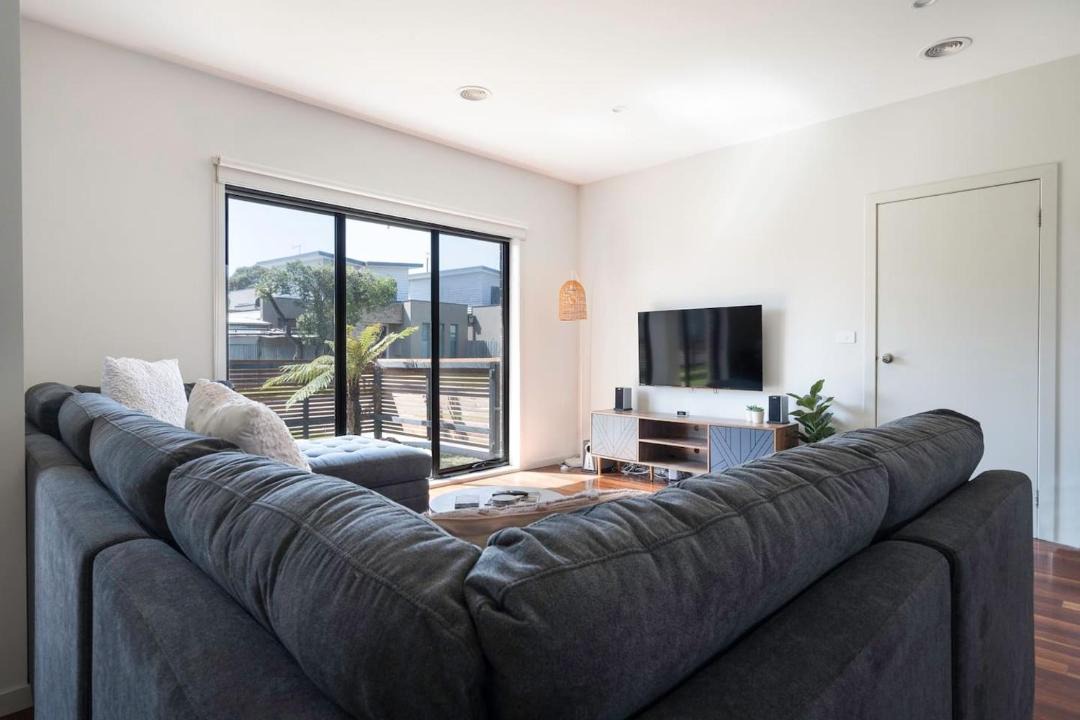 Photo of Others in Rosebud