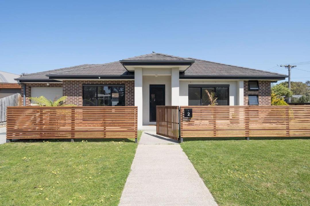 Photo of Others in Rosebud