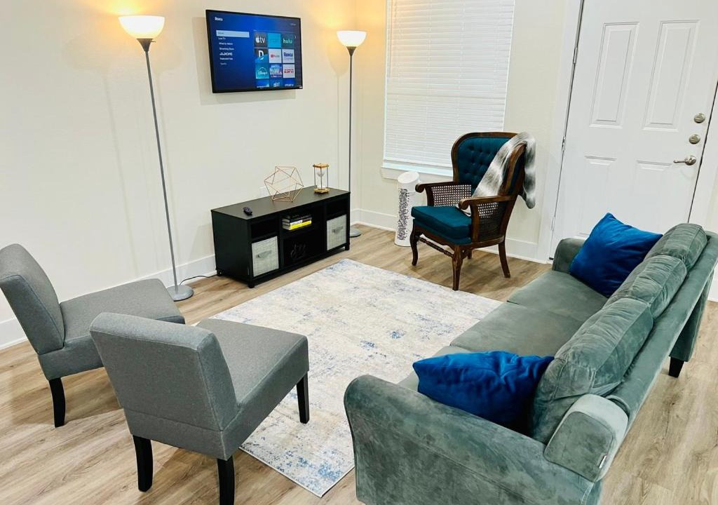 Photo of Livingroom in Grogan's Mill