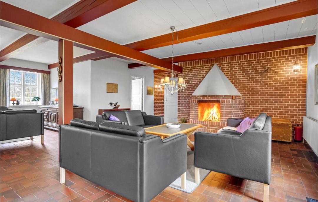 Photo of Others in Vragard