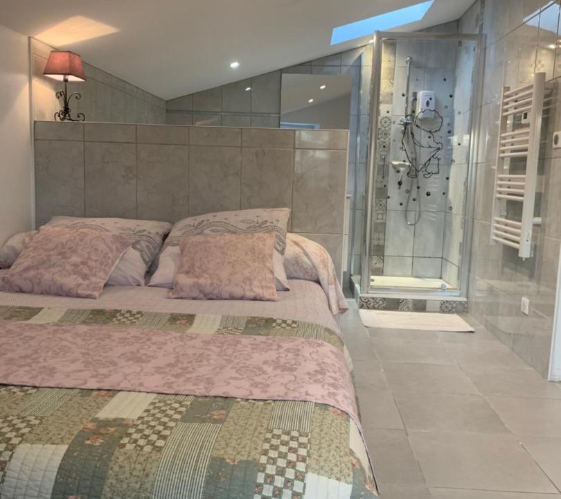 Photo of Bedroom in Montignac-Charente