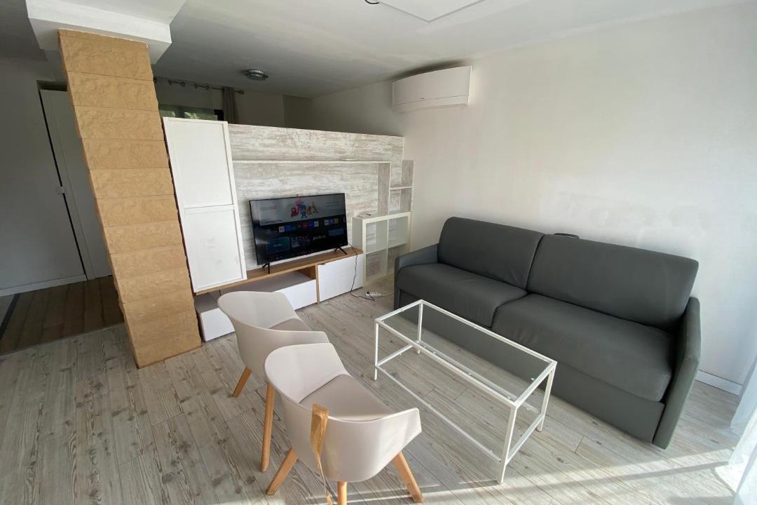Photo of Livingroom in Archamps