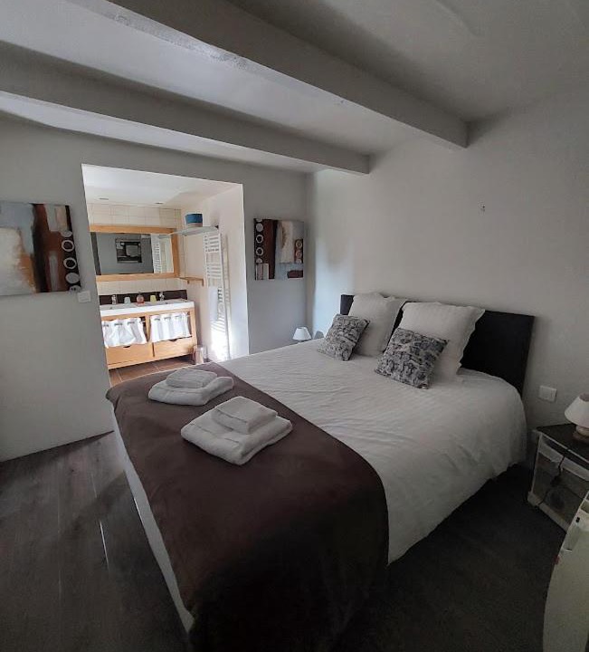 Photo of Bedroom in Campagne