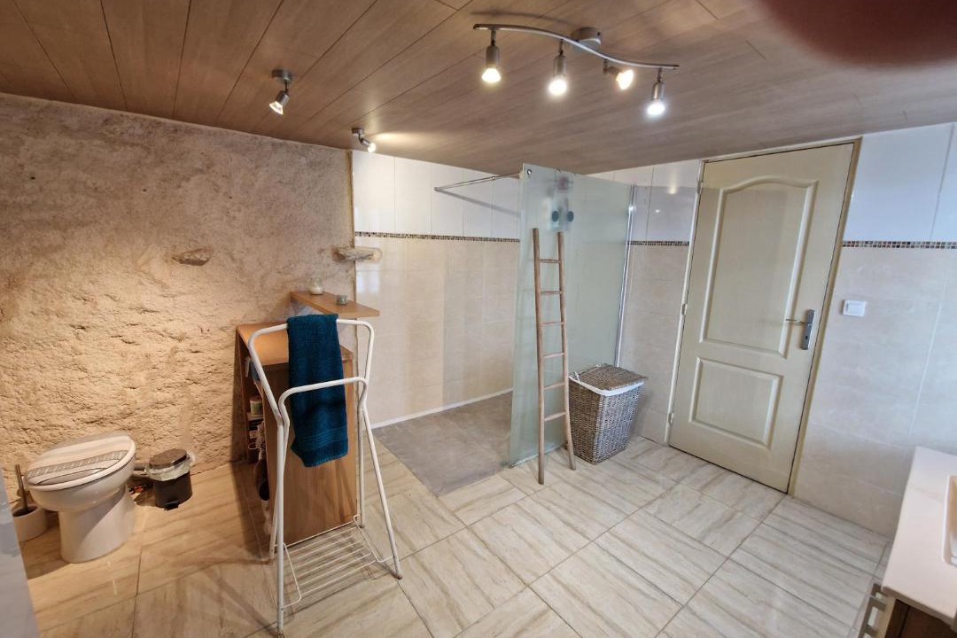 Photo of Bathroom in Aujeurres