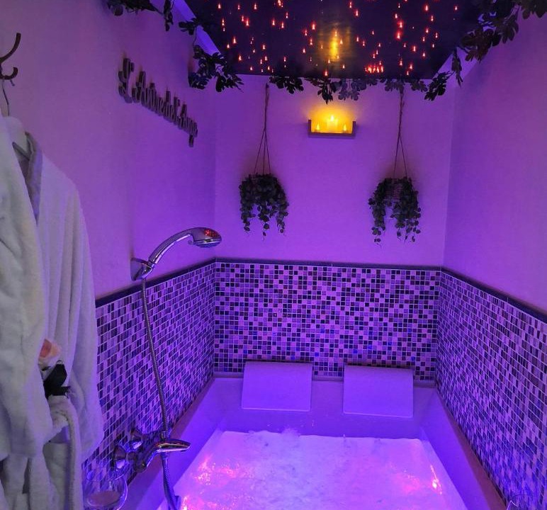 Photo of Bathroom in Tredarzec